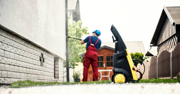 Best Garage Pressure Washing  in Xtonia, PA